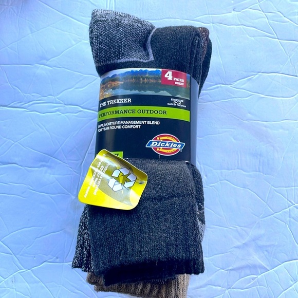 Dickies Other - Dickies Mens Socks The Trekker Performance Outdoor 4 Pair Shoe size 6-12